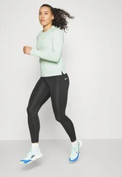 Longsleeve - Light Green -Stijl Verkoop 0ca6a6b54ebe45d399d895fda076e83e