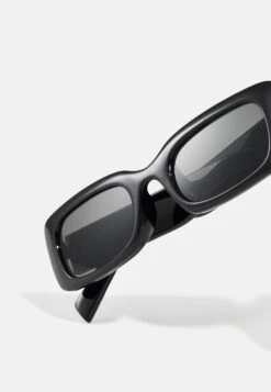 Even&Odd Zonnebril - Black 7 Even&Odd Zonnebril - Black -Stijl Verkoop 0d80859bd2744070ba69aced2f96404d