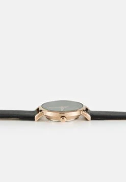 Even&Odd Horloge - Black -Stijl Verkoop 4ecc9f0d20fa48e8acc6a8d3254d7a1b