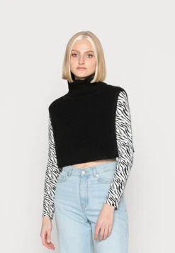 Even&Odd Poncho - Black