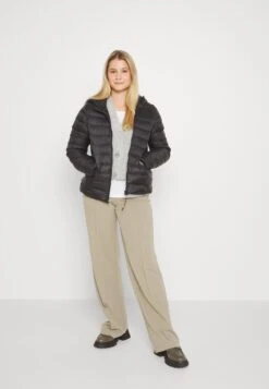 Even&Odd Gewatteerde Jas - Black -Stijl Verkoop 5ca5d3cb1bbe49d6a6a4b3ab70ff42b7