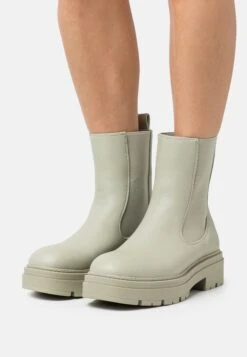 Even&Odd Enkellaarsjes Met Plateauzool - Green