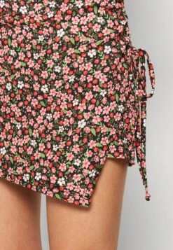 Even&Odd Shorts - Black/Multi-Coloured -Stijl Verkoop baf04f3aaf424bb2894a896b24be103b