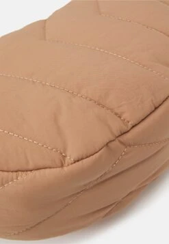 Even&Odd Handtas - Brown -Stijl Verkoop cd791d81472046fe9d79f113d8d8b03e