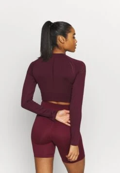 Longsleeve - Bordeaux -Stijl Verkoop d6cd2e5ebf424e6bb05193c9f5f5f646