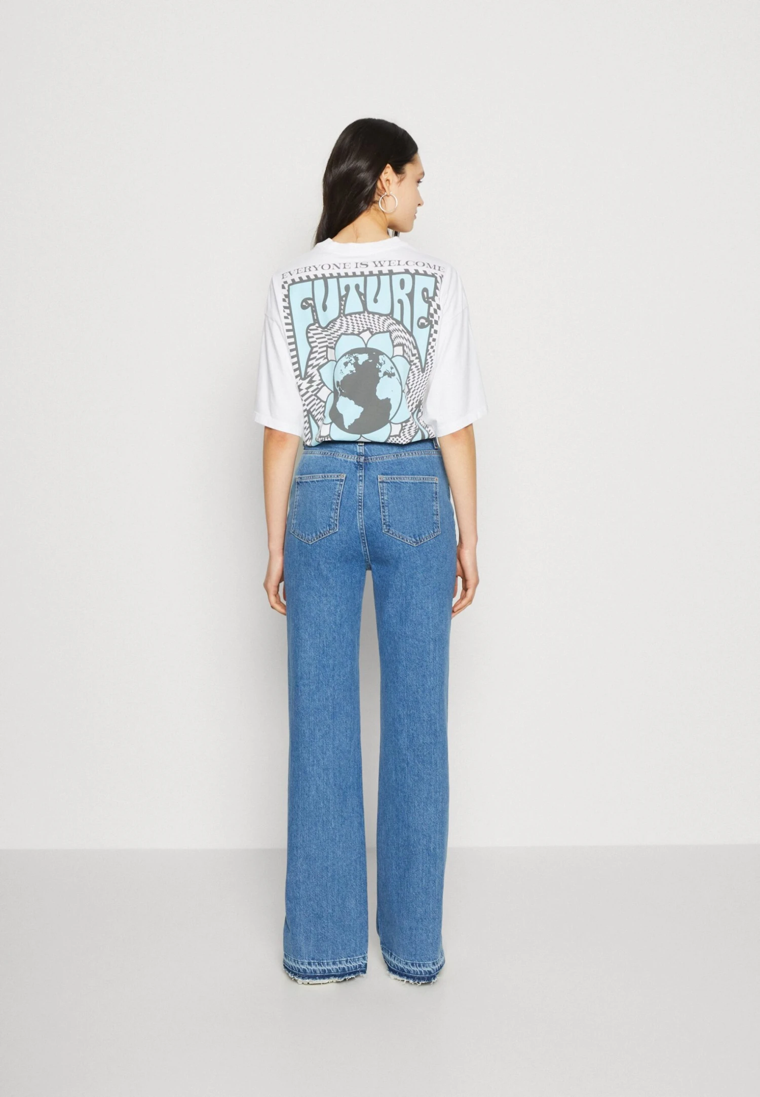 Even&Odd Straight Leg Jeans - Light Blue Denim 3 Even&Odd Straight Leg Jeans - Light Blue Denim - Afbeelding 3