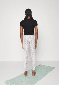 T-Shirt Basic - Black -Stijl Verkoop daebded9de9c426baff158281874d67f